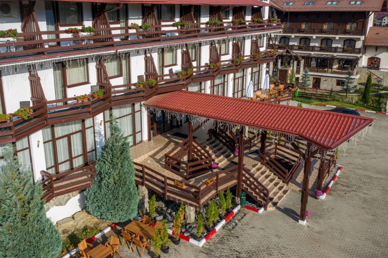 Hotel La Dolce Vita Zărneşti Екстериор снимка
